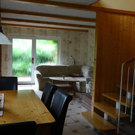 Ferienhaus Im Urigen Garten Bzw Eulenhaus Zingst Extérieur photo