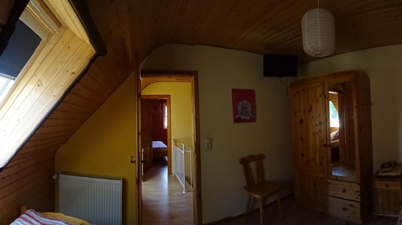 Feriehus Im Urigen Garten Bzw Eulenhaus *