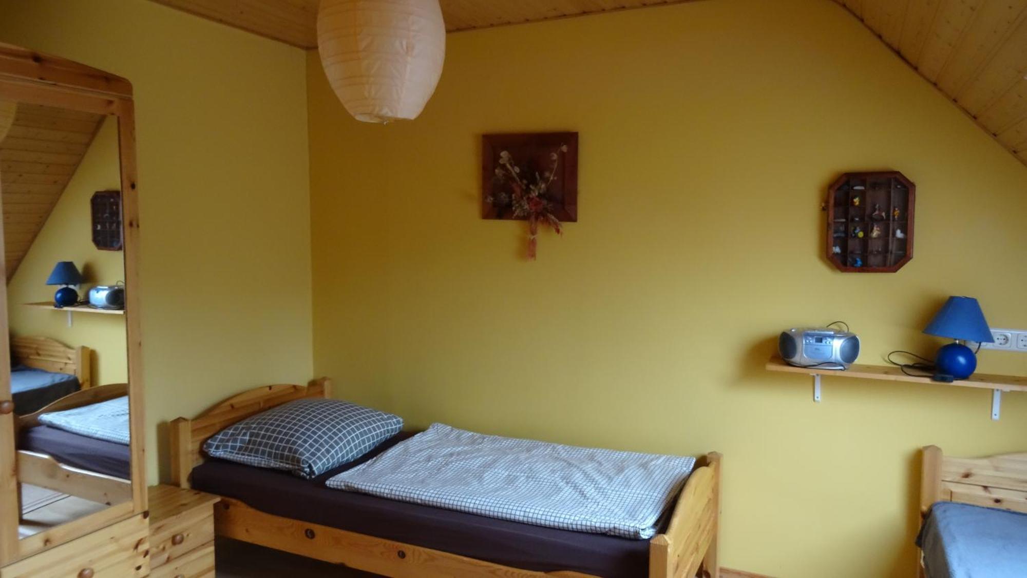 Im Urigen Garten Bzw Eulenhaus Hébergement de vacances *
